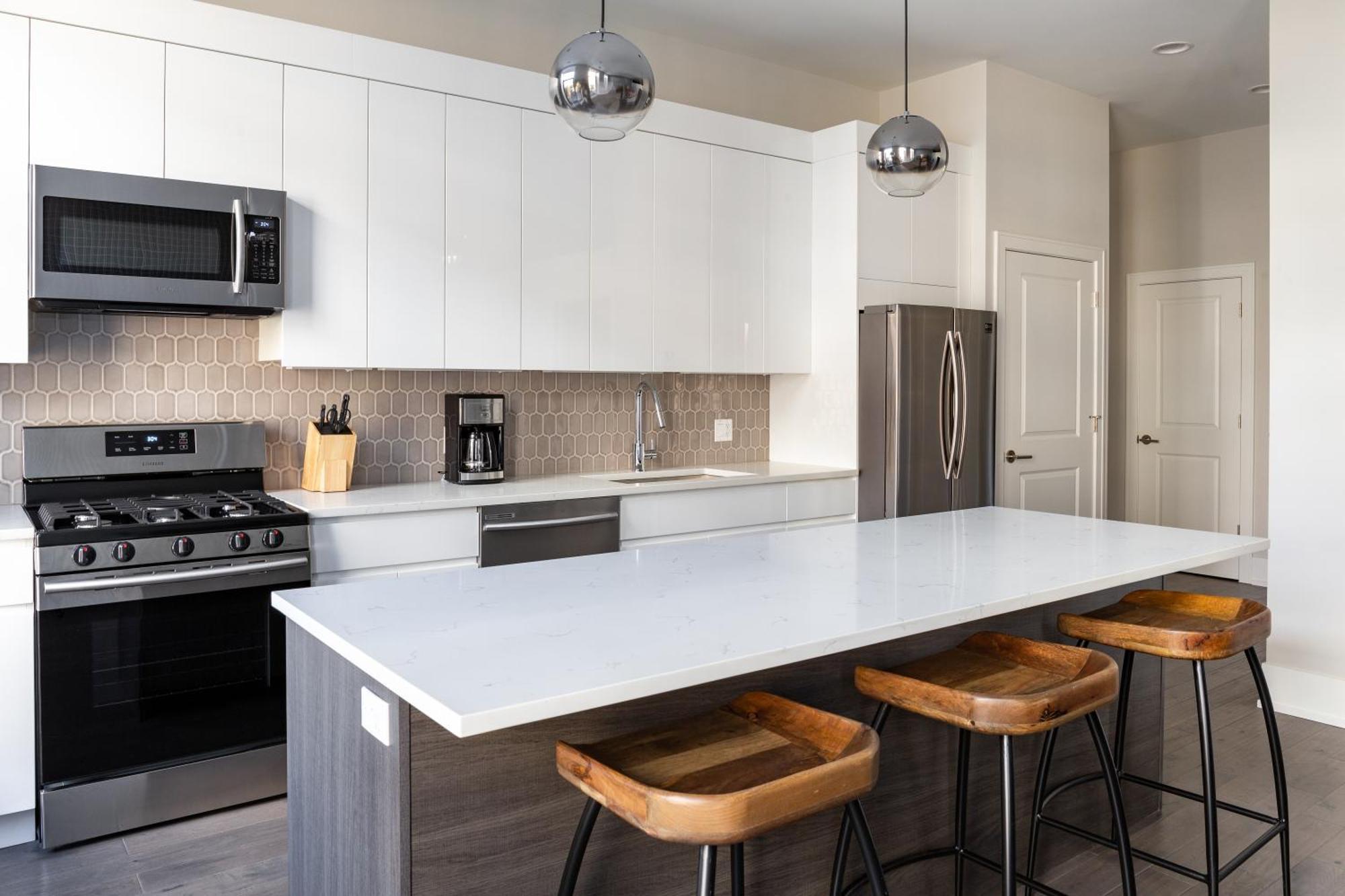 Sonder By Marriott Bonvoy Greektown Apartments Chicago
